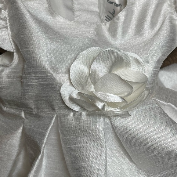 Carter's beautiful white dress, short sleeved and pleated, layered skirt. 3 mo - Picture 2 of 8
